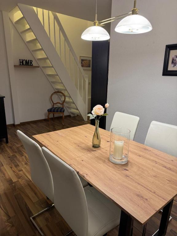 Schöne Wohnung mit Aussicht - B&B Oettingen in Bayern