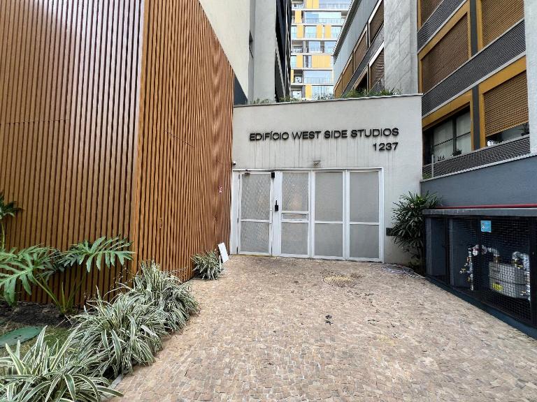 Predio West Side - B&B São Paulo