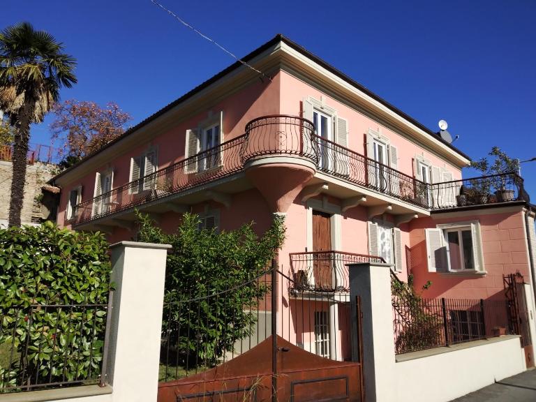 Casa Salvàn - B&B Rodello
