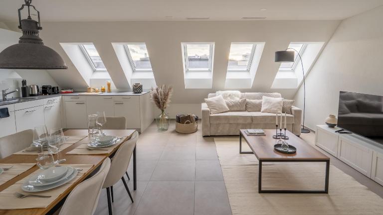 Modern apartment next to Zurich HB with roof terrace - Bed and Breakfast Zürich
