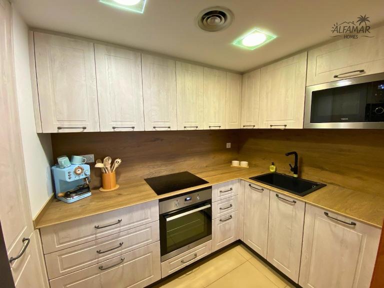 Brezza Suite - Modern Apartment with Swiming Pool - Ferienwohnung Lloret de Mar