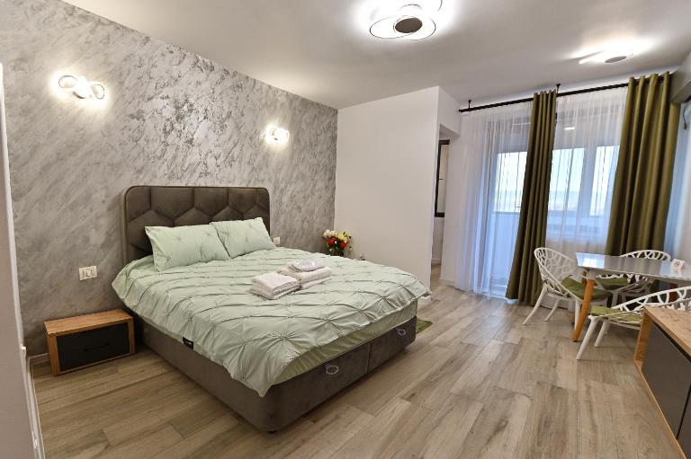 Sofia Luxury Studio - B&B Piteşti