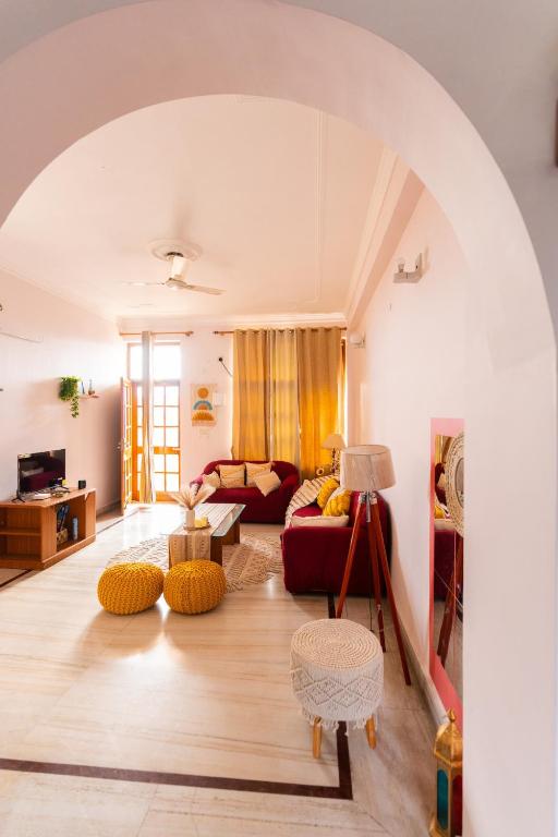 Solace by the Ganges - B&B Rishīkesh