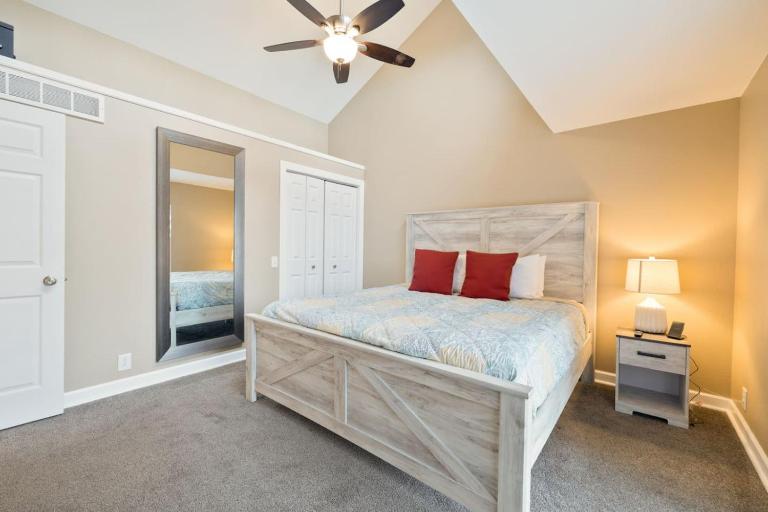 Dells Vacations II -Families Hikers Skiers Golfers - Ferienwohnung Wisconsin Dells