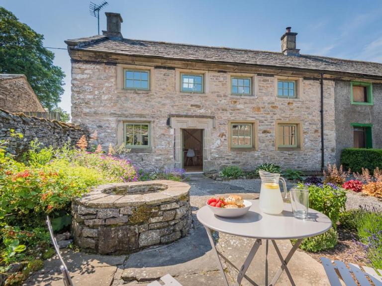 3 Bed in Penrith oc-sz390 - B&B Shap