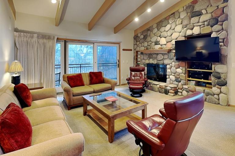 Timberline Condominiums 2 Bedroom plus Loft 3 Bath Deluxe Unit C3E - Ferienwohnung Snowmass Village