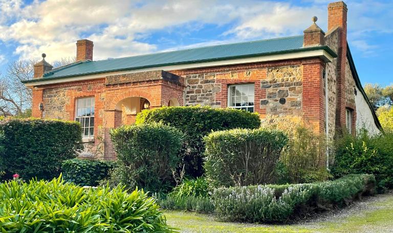 The Olives Heritage House - B&B Yankalilla