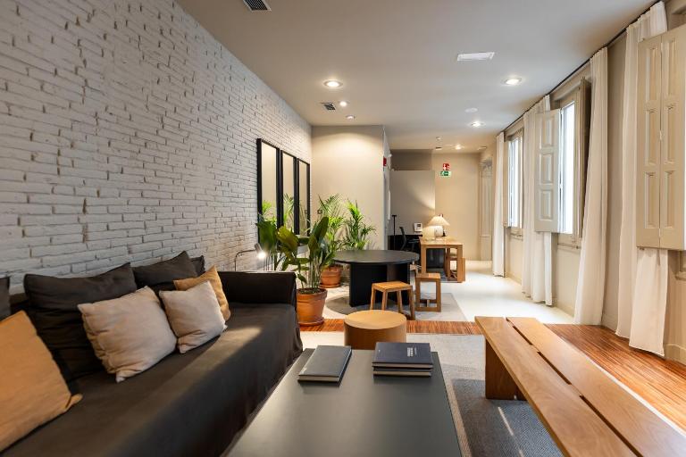 Colectia Stays Pau Claris - B&B Barcellona
