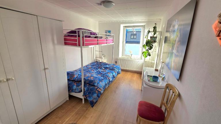 Relax Cozy Wellbeing Room Near train station - B&B Kleinbettingen