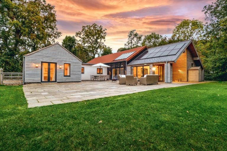 Missy's House in the Woods - Ferienwohnung Harringworth