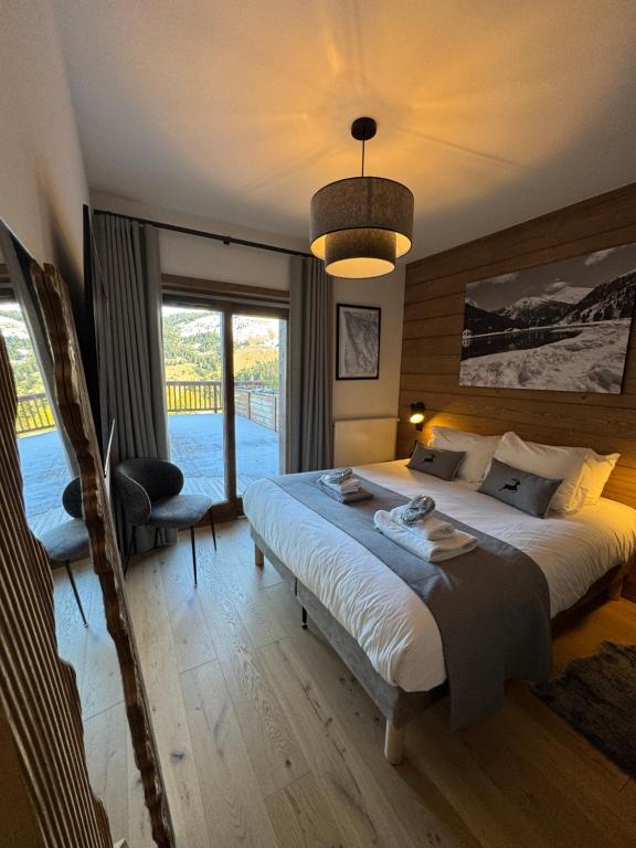 Magnifique 4 pièces de luxe pour 6 personnes - vue exceptionnelle - idéal pour une famille ou des amis - proche des pistes - Méribel Mottaret - B&B Les Allues