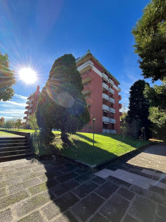 Renovated Flat Rho Fiera Milano - Bed and Breakfast Rho
