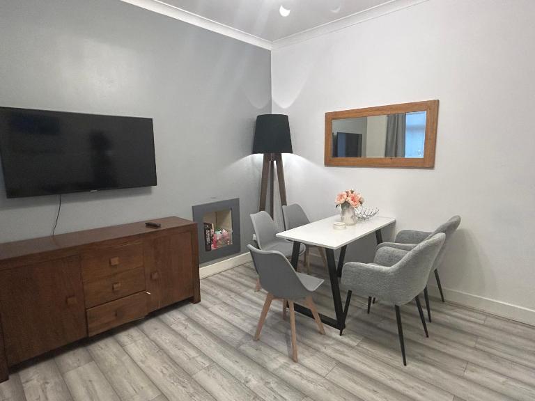 2B apartment near Glasgow SEC, OVO Hydro & city centre - B&B Glasgow