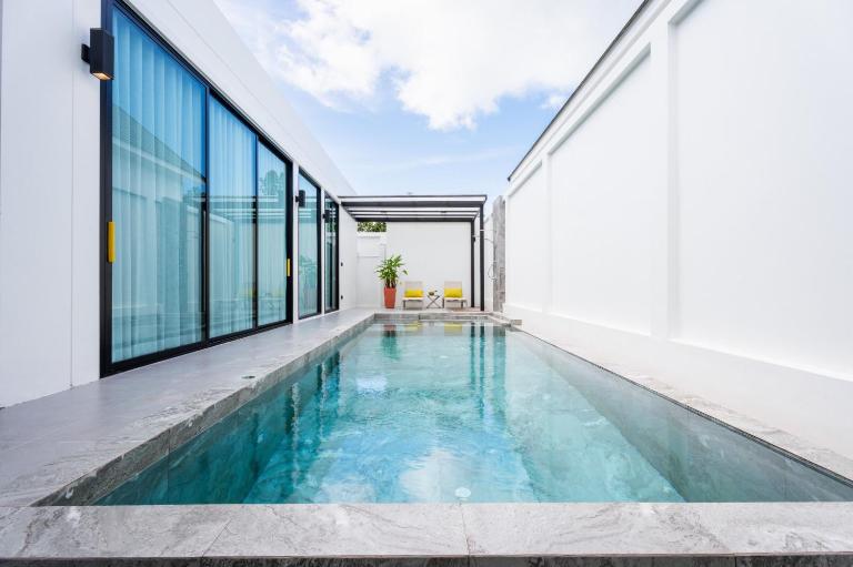 Villa Asteria Krabi - Luxury 3 Bedroom Pool Retreat in Ao Nang - Chambres d'hôtes Ban Khlong Haeng