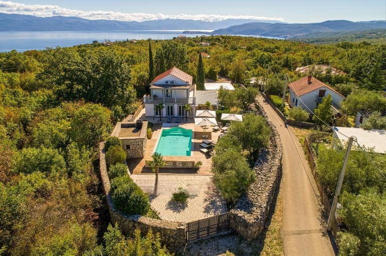 Villa 5 elements - B&B Gostinjac