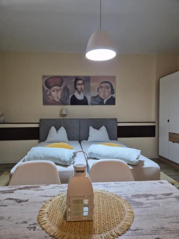 Centar Novi Sad Studio No2 PARKING ON REQUEST - B&B Novi Sad
