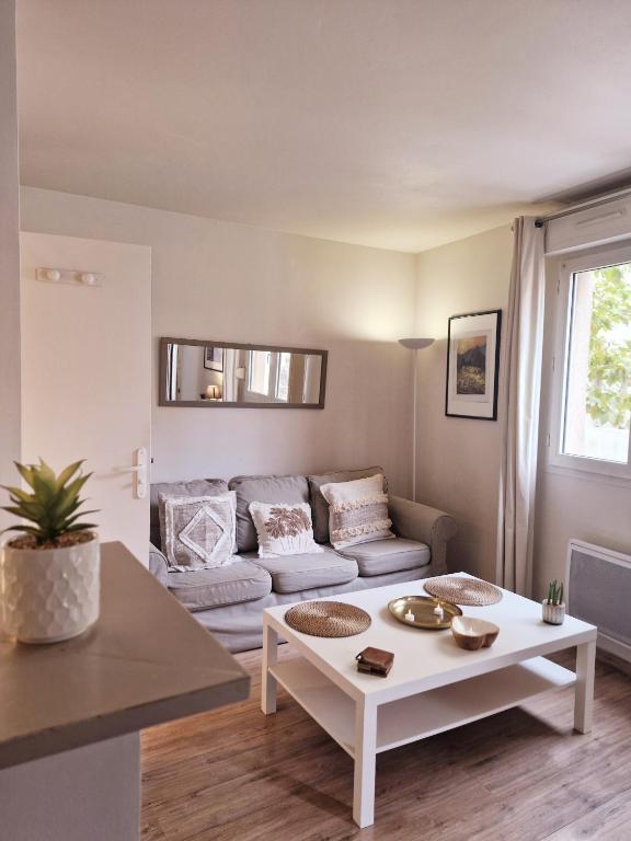 Charmant appart central avec Terrasse & Clim - B&B Aix-en-Provence