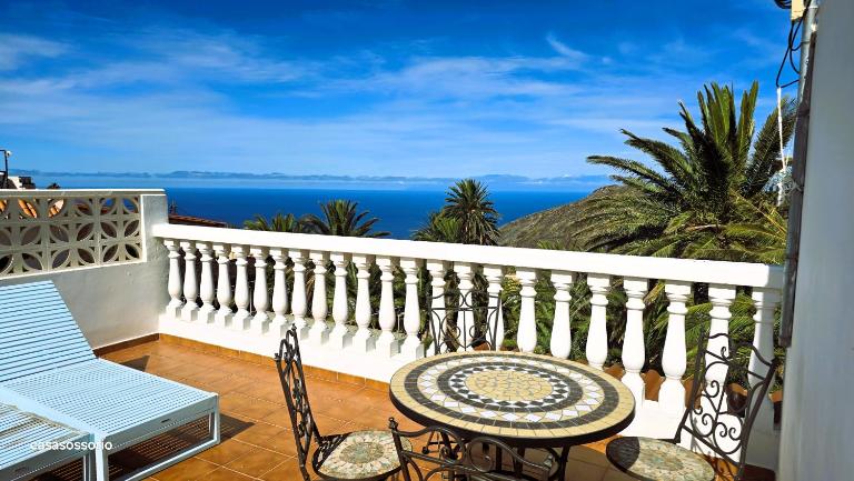 Vv Casa Zoila A 15 Minutos del Garajonay - B&B Vallehermoso