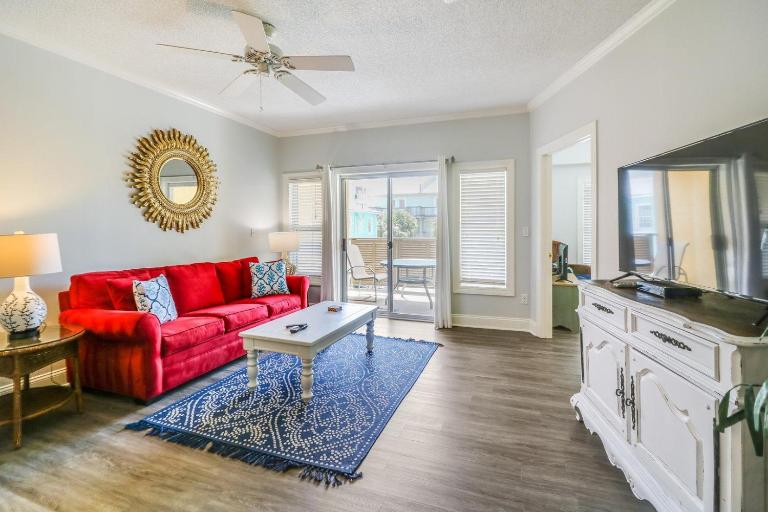Sandpiper #108 - Bed and Breakfast Tybee Island