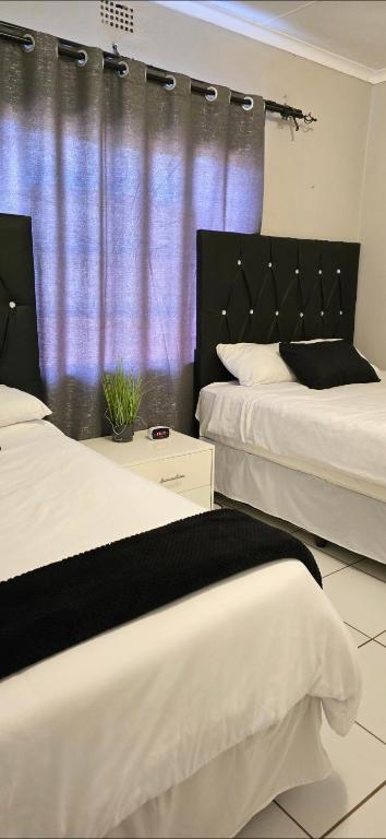 Vaal Home near Aquadome - B&B Vanderbijlpark