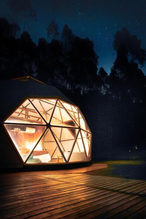 Domo de Luxo com Jacuzzi e Vista Panorâmica - Bed and Breakfast Salesópolis