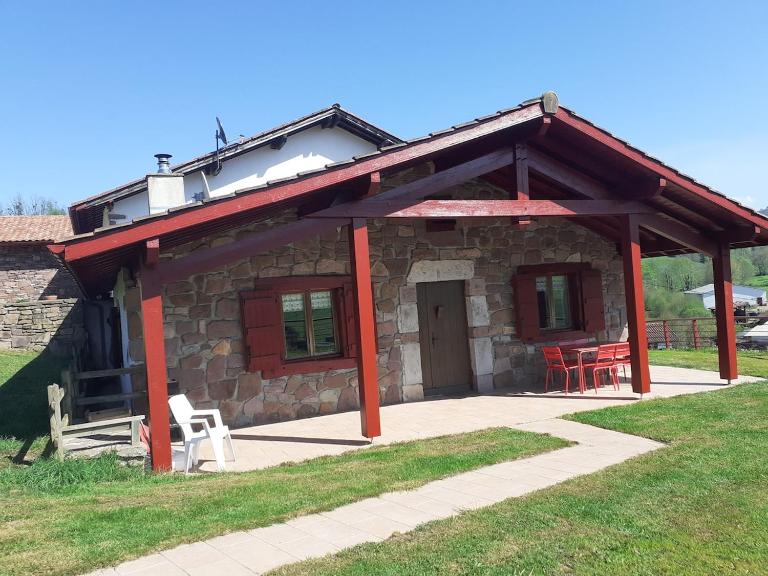 Gîte ETXOLA - B&B Saint-Étienne-de-Baïgorry