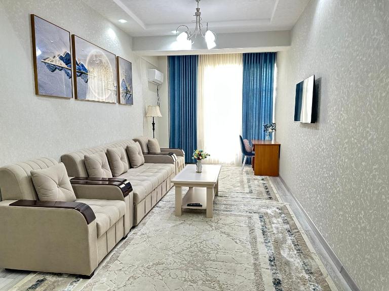 Downtown Dushanbe - Bed and Breakfast Doesjanbe