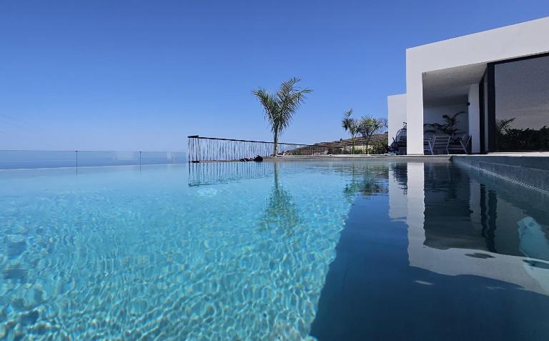CASA LAINA - Piscina Climatizada - Chambres d'hôtes Tijarafe