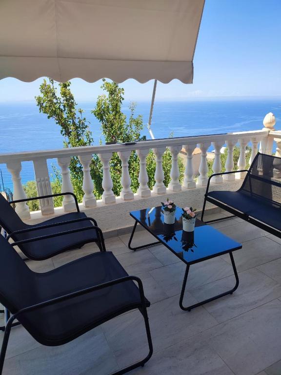 Villa Alexandra - B&B Piqeras