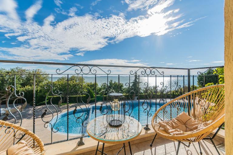 Royal Bay Apartaments - Sveti Vlas - B&B Saint Vlas