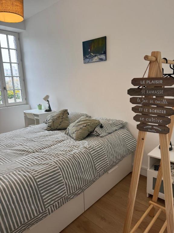 Cosy DUNOIS T2, 1 chambre, rénové avec possibilité parking - Ferienwohnung Orléans