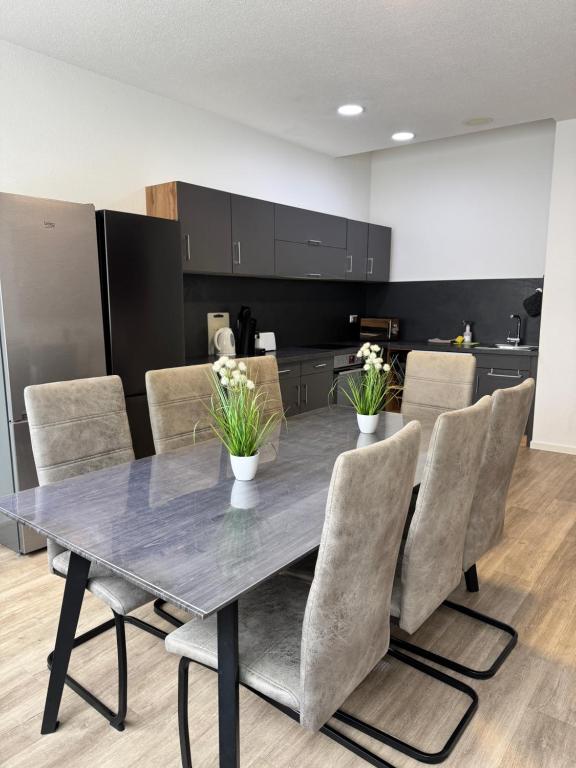 Moderne Ferienwohnungen - Service wie im Hotel - B&B Göppingen