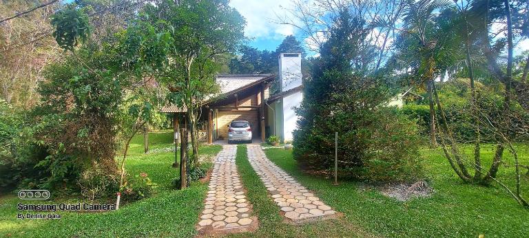 Casa em lindo condomínio, Internet, smart TVs - Ferienwohnung Santo Antônio do Pinhal