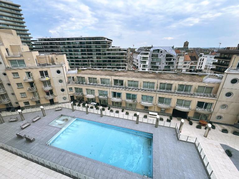 Cozy one-bedroom apartment with sea view and pool T50 - B&B Ostenda