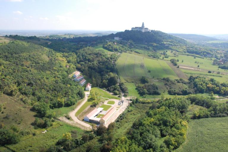 Szent Jakab Vendégház - B&B Pannonhalma