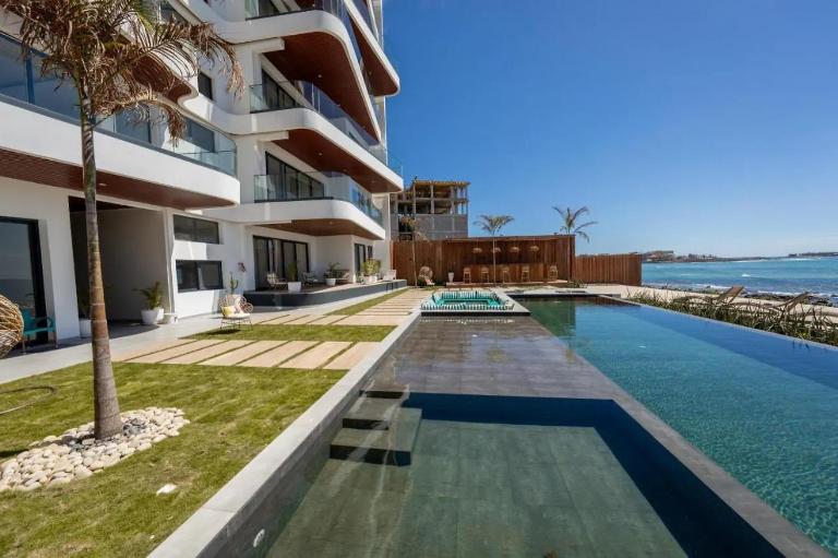 Appartements d'exception - 3 chambres, pieds dans l'eau - Bed and Breakfast Dakar