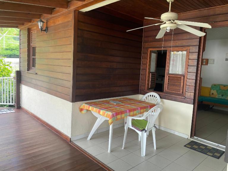 résidence Pòm kajou - Ferienwohnung Sainte-Anne