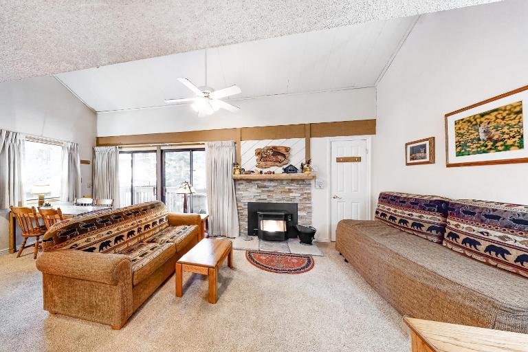 Hidden Valley 26 D - B&B Mammoth Lakes