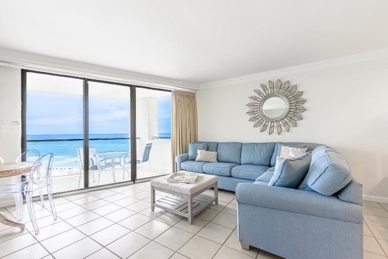 Beachside Two 4287 - B&B Destin