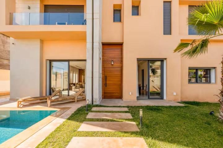 Villa moderne à 5 mins du centre-ville de Marrakech - B&B Marrakesh