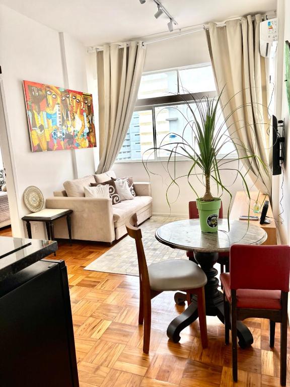Charmoso quarto sala na Cinelândia 1503 - B&B Rio de Janeiro