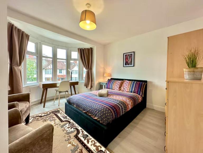 Modern Wembley flat near stadium and arena - Ferienwohnung London