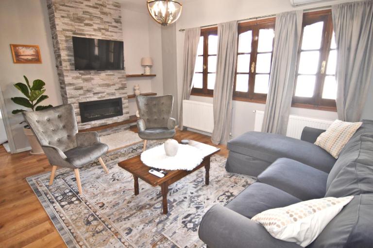 Apozari Xenias Apt - B&B Kastoria