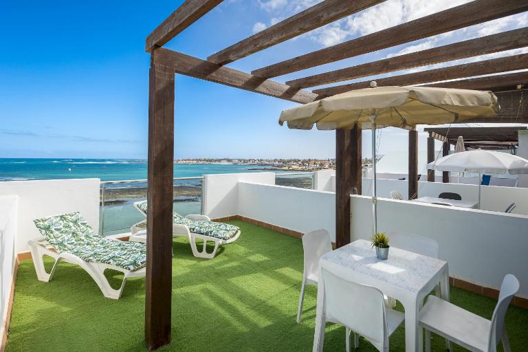 Home2Book Ocean View Corralejo - Terrace Pool - B&B Corralejo
