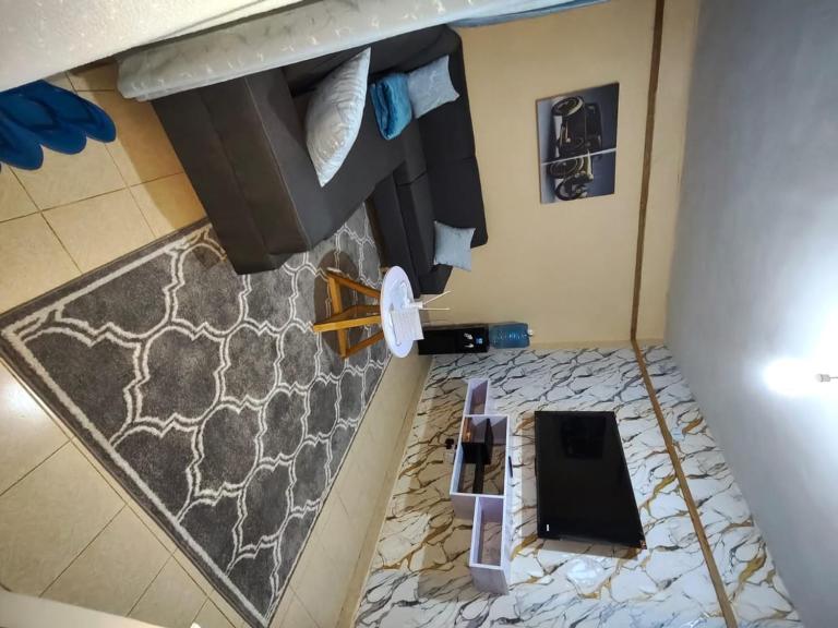 1 Bedroom in Section 58 behind Kunste Hotel - Bed and Breakfast Nakuru