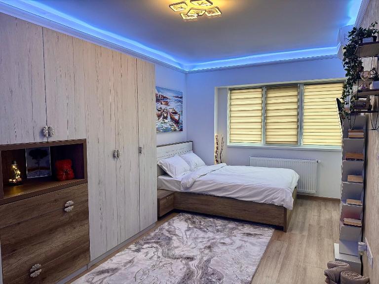 Home away from home - Cozy and Spacious Studio with Balcony - Ferienwohnung Bukarest