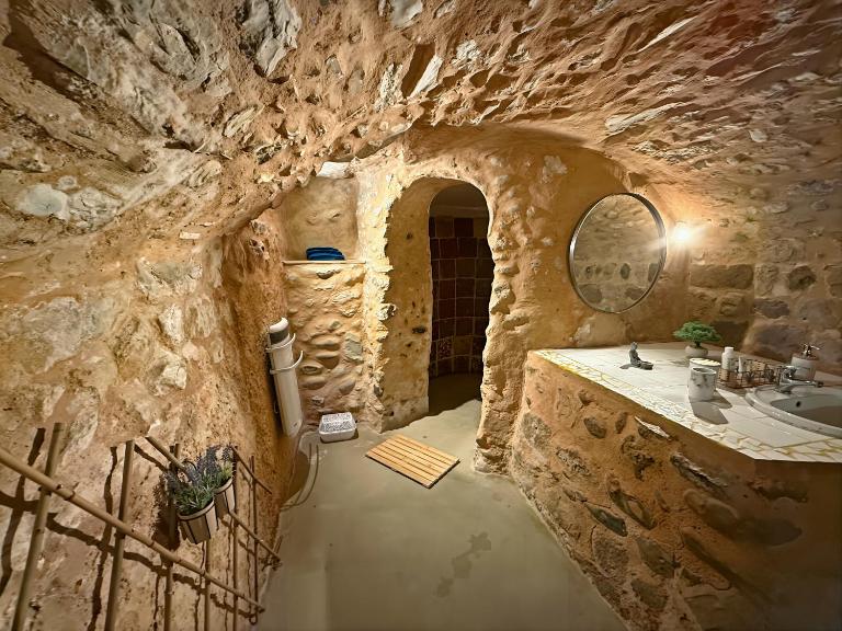La Grotte Provençale à Sisteron - B&B Sisteron