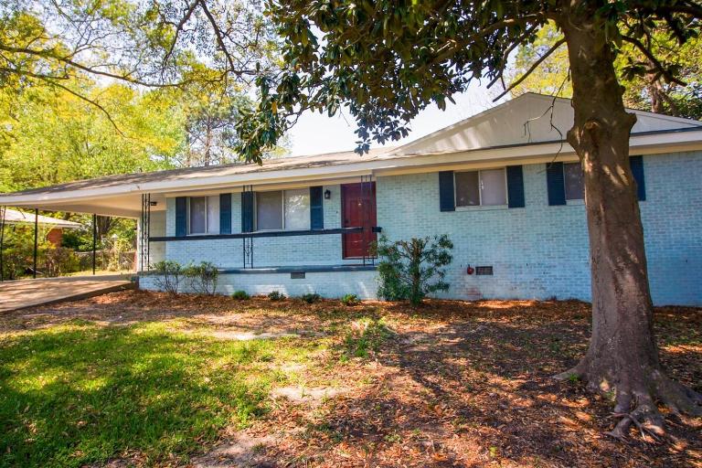 Luxury Midtown Home - Only a few blocks from FGH - B&B Hattiesburg