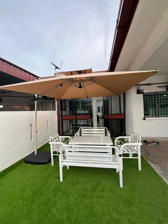Tasya Musllim Homestay Puncak Alam - Chambres d'hôtes Bandar Puncak Alam