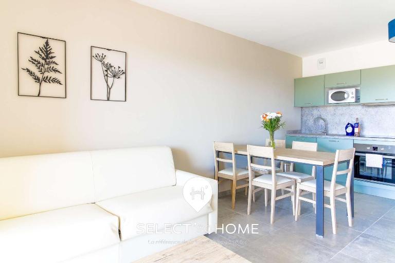 SELECT'soHOME - Appartement avec terrasse, piscine et parking privé pour 6 personnes - 180SUD-B13 - Ferienwohnung Le Lavandou